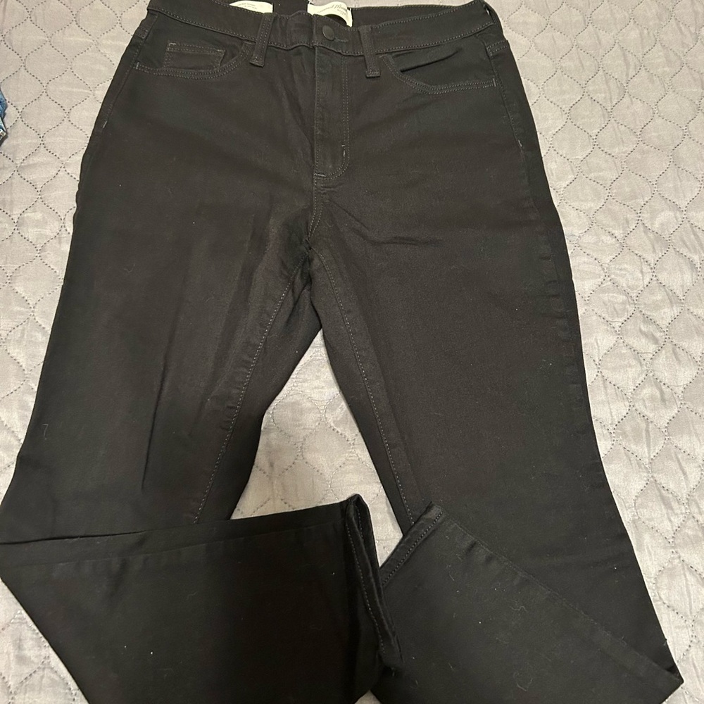 Universal thread jeans